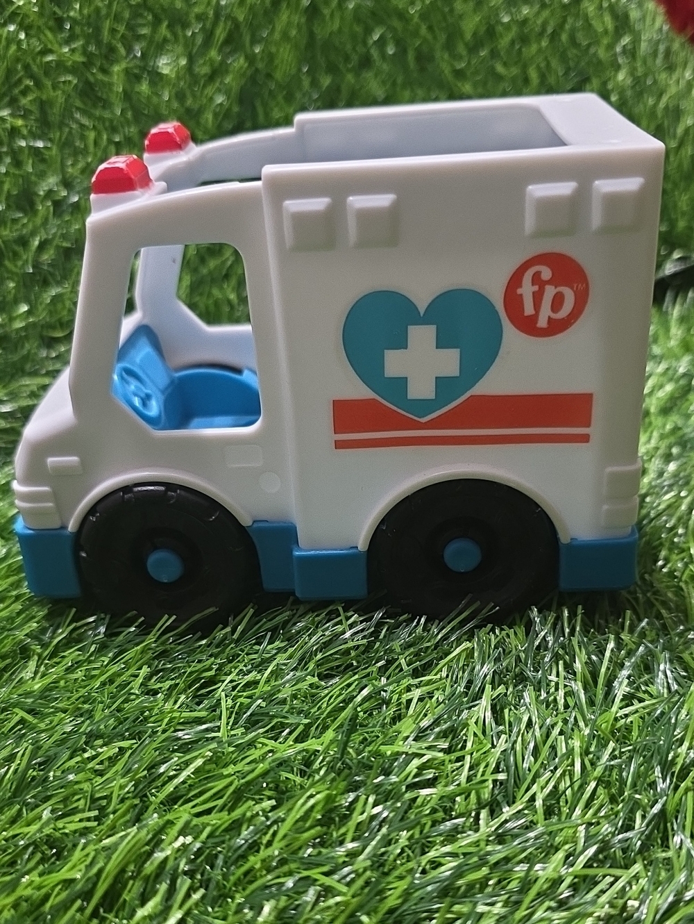 2020 Fisher Price Little People AMBULANCE